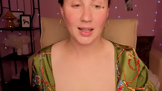 Helens_love on StripChat 