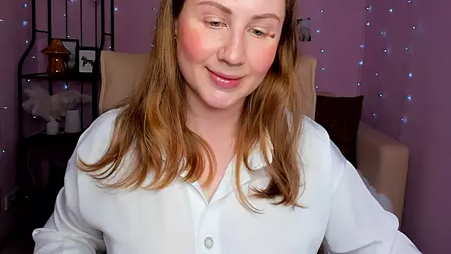 Helens_love on StripChat 