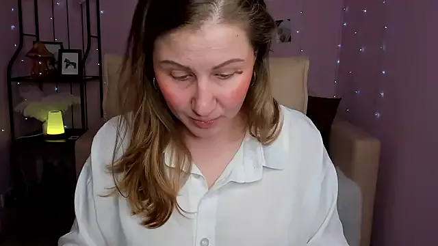 Helens_love on StripChat 