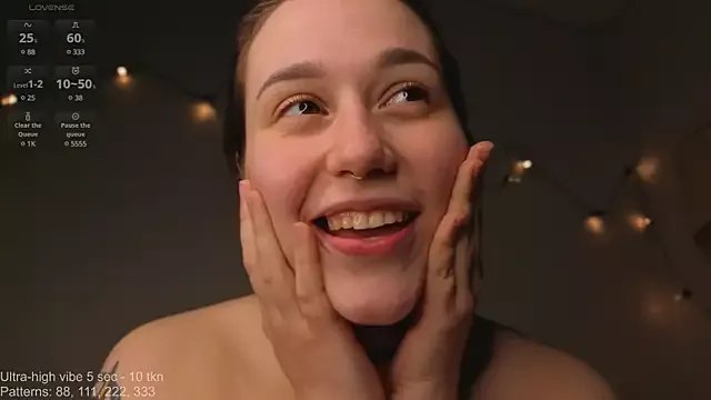 heylixie__ on StripChat