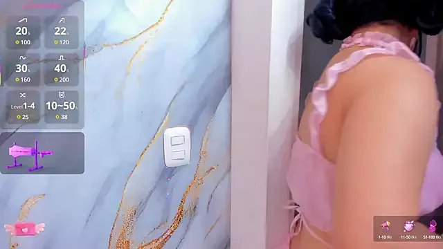 hinata_dolly on StripChat