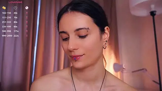 Holla_Molly on StripChat