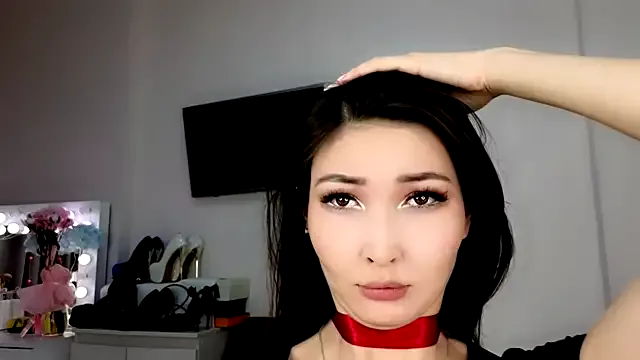 Offline honey_yani on StripChat