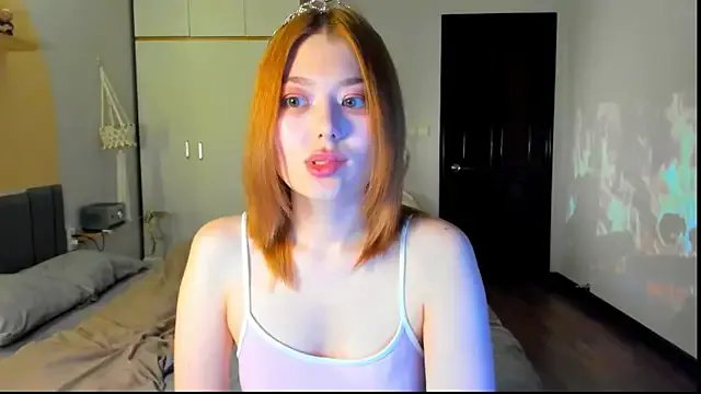 HopeLovely on StripChat