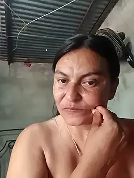 Offline Horny-Mommy-Dirty on StripChat