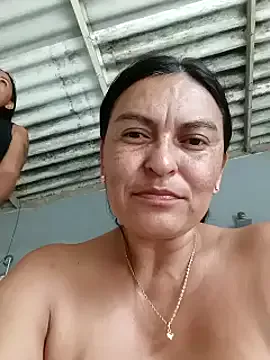 Offline Horny-Mommy-Dirty on StripChat