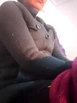 Hot_Alisaa on StripChat