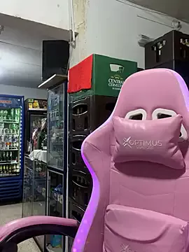 Freechat Hot_beauty__ on StripChat