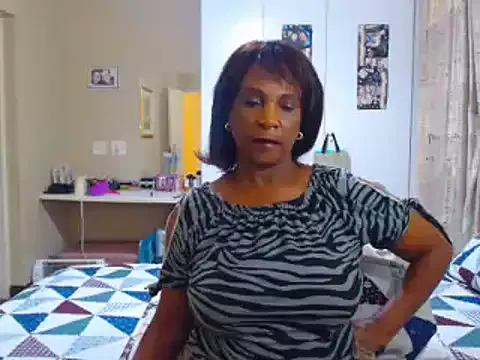 Offline Hotgrannyx on StripChat