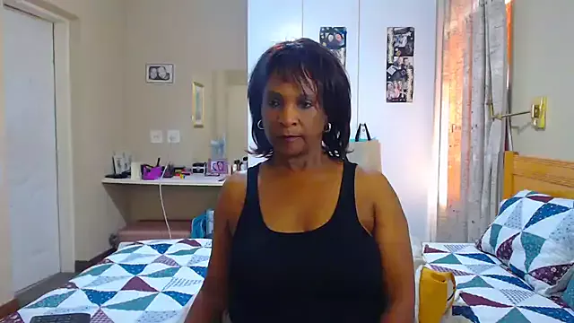 Offline Hotgrannyx on StripChat