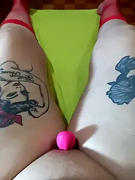 Offline Hotsereia on StripChat