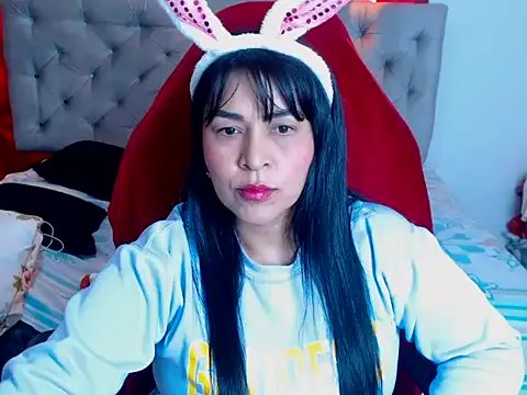 hotsweet-69 on StripChat