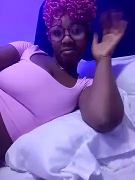 Offline Hotytoty26 on StripChat