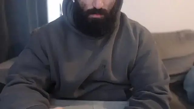 hugemachohandsome — Freechat on StripChat