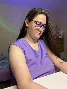 hungry1bunny on StripChat