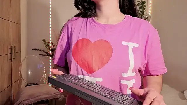 Iamnyxy on StripChat