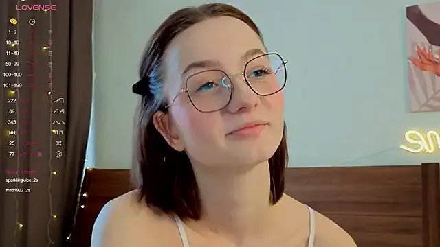 IdaValenti on StripChat