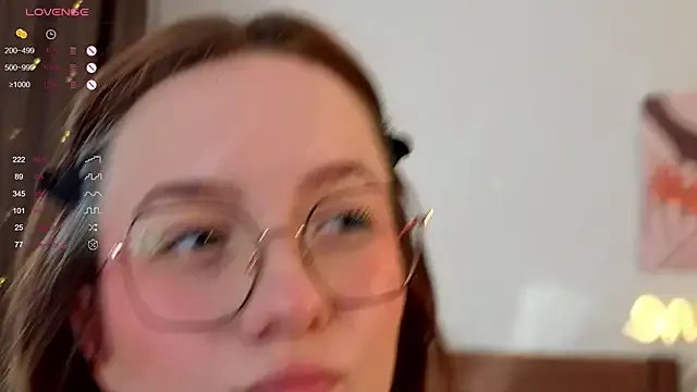 IdaValenti on StripChat