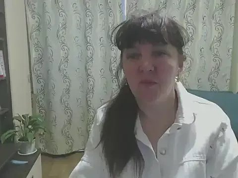 Illusionq on StripChat