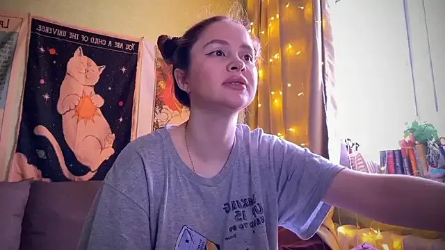 IlonaMurf on StripChat