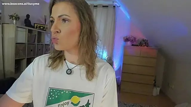 ilucyme on StripChat