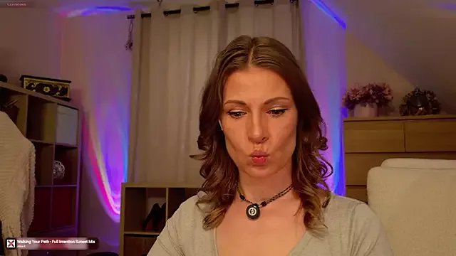 ilucyme on StripChat