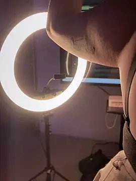 Im_Little on StripChat