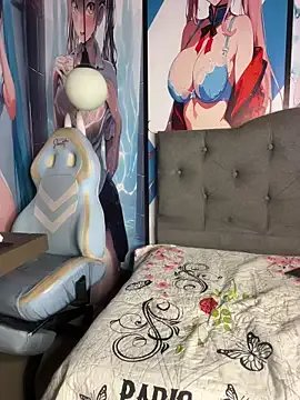 Im_Little on StripChat