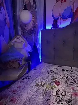 Im_Little on StripChat