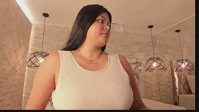 im_mou_ on StripChat