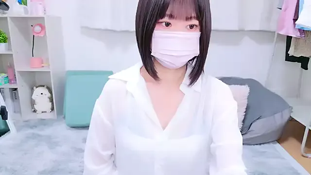 Offline Im_Yu-na on StripChat