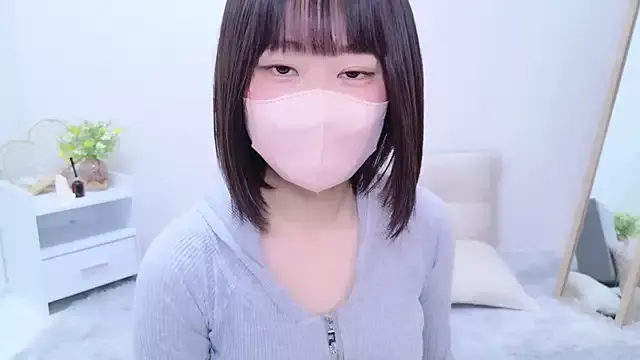 Offline Im_Yu-na on StripChat