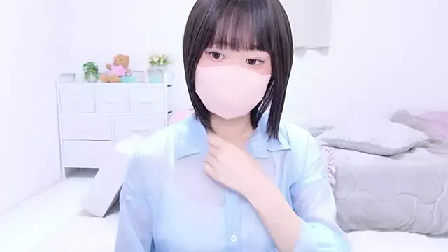 Offline Im_Yu-na on StripChat