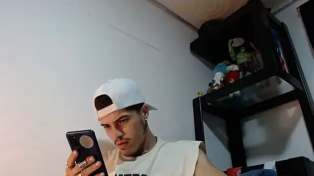 Offline imsammytop on StripChat