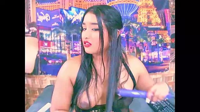 IndianAngel4u on StripChat