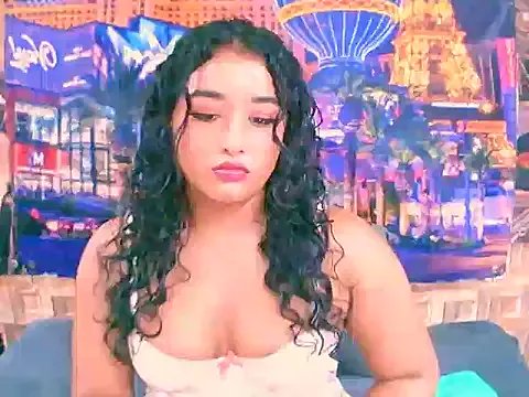 IndianAngel4u on StripChat