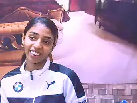 Offline IndianSexySlender on StripChat