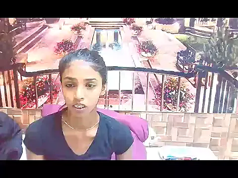 Offline IndianSexySlender on StripChat