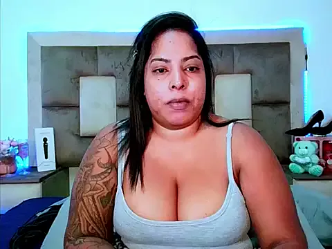indiantopaz694u on StripChat 