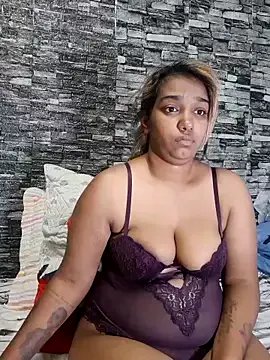 Indiasfantasy_ on StripChat