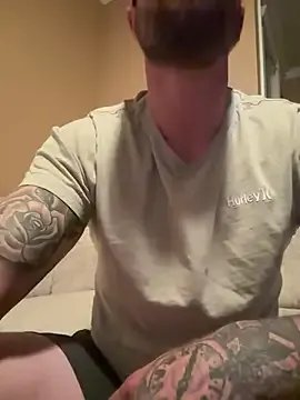 Inkedandready08 on StripChat