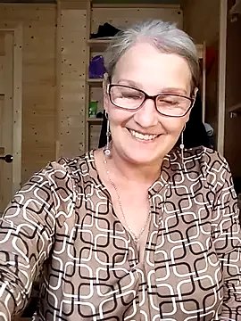 irinamaux on StripChat