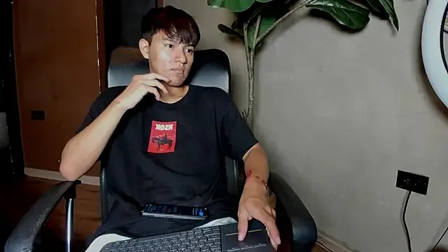 isaac_grimm — JERK OFF WITH IOL