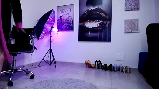 IsaBaileys_ on StripChat