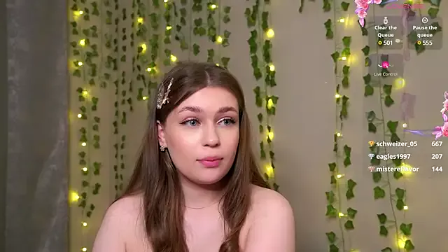 Offline IsabellaTaiIer on StripChat