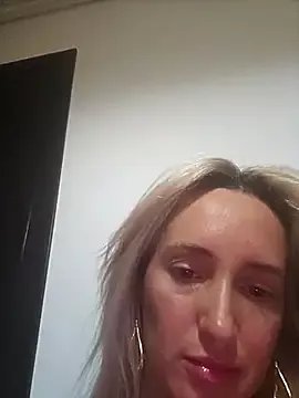 IsabelleEthan on StripChat