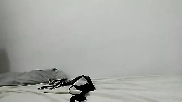 Offline isabelly08ty on StripChat