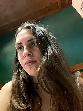 isadelasestrellas on StripChat