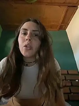 isadelasestrellas on StripChat