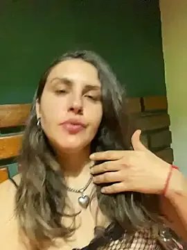 isadelasestrellas on StripChat